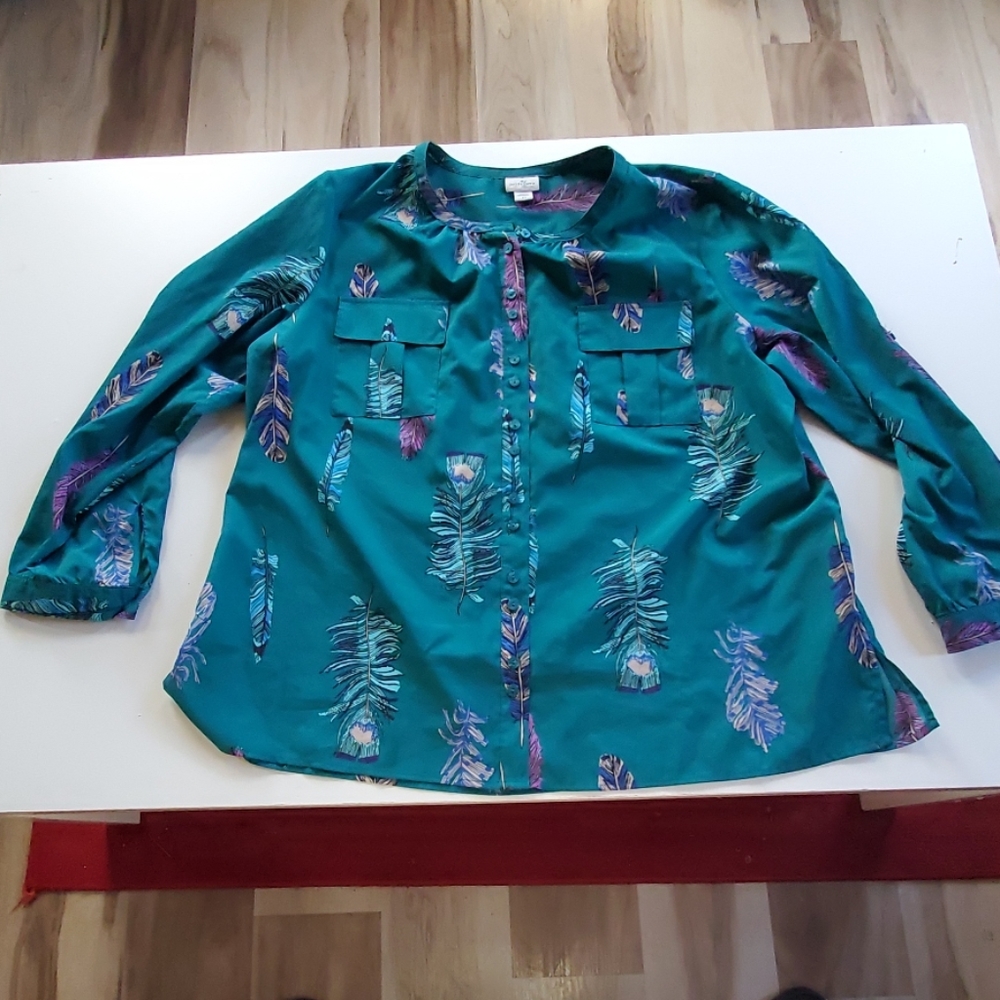 Casual blouse sized 2X